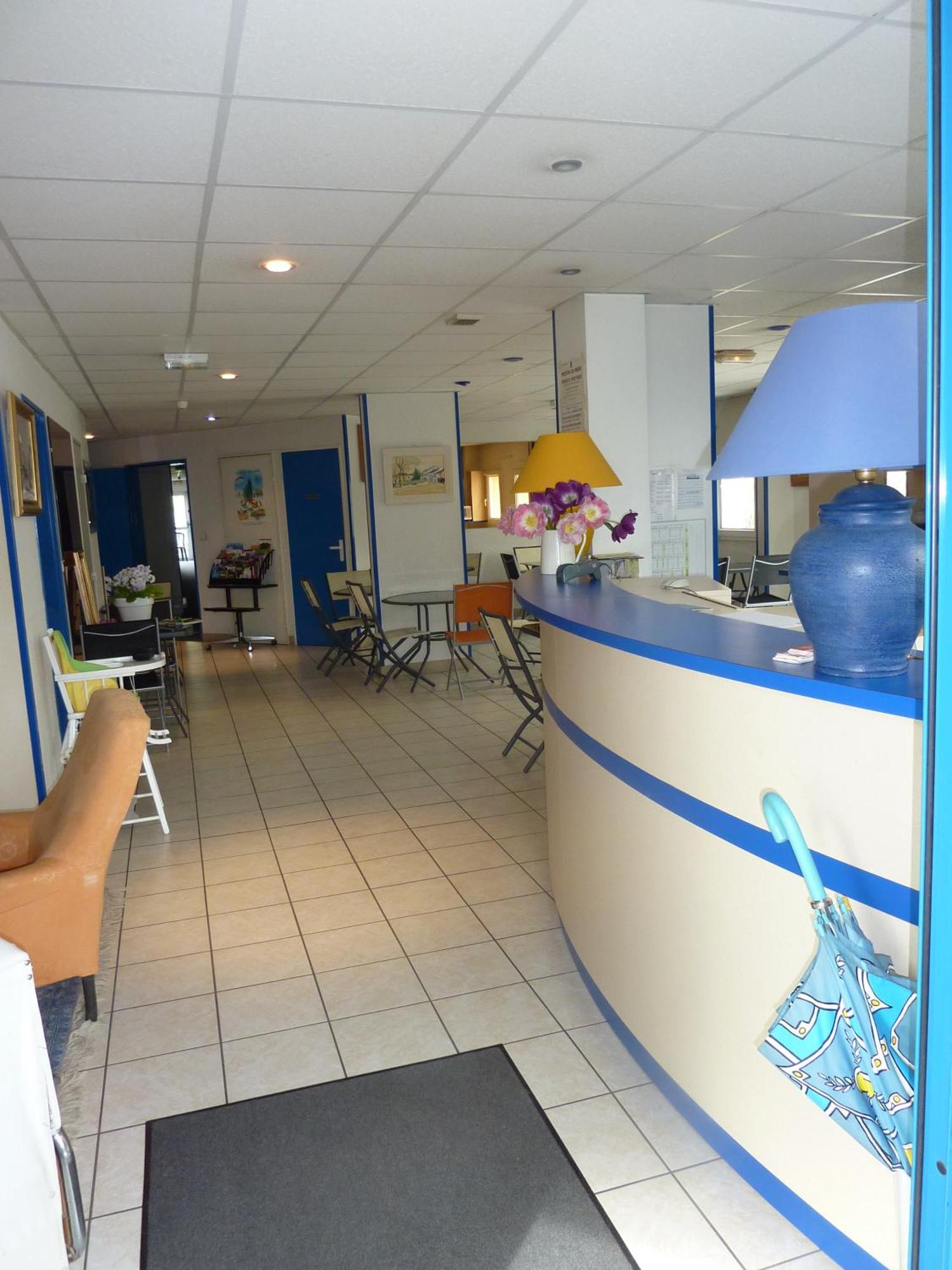 Lac'Hotel France Montréal La Cluse Kültér fotó