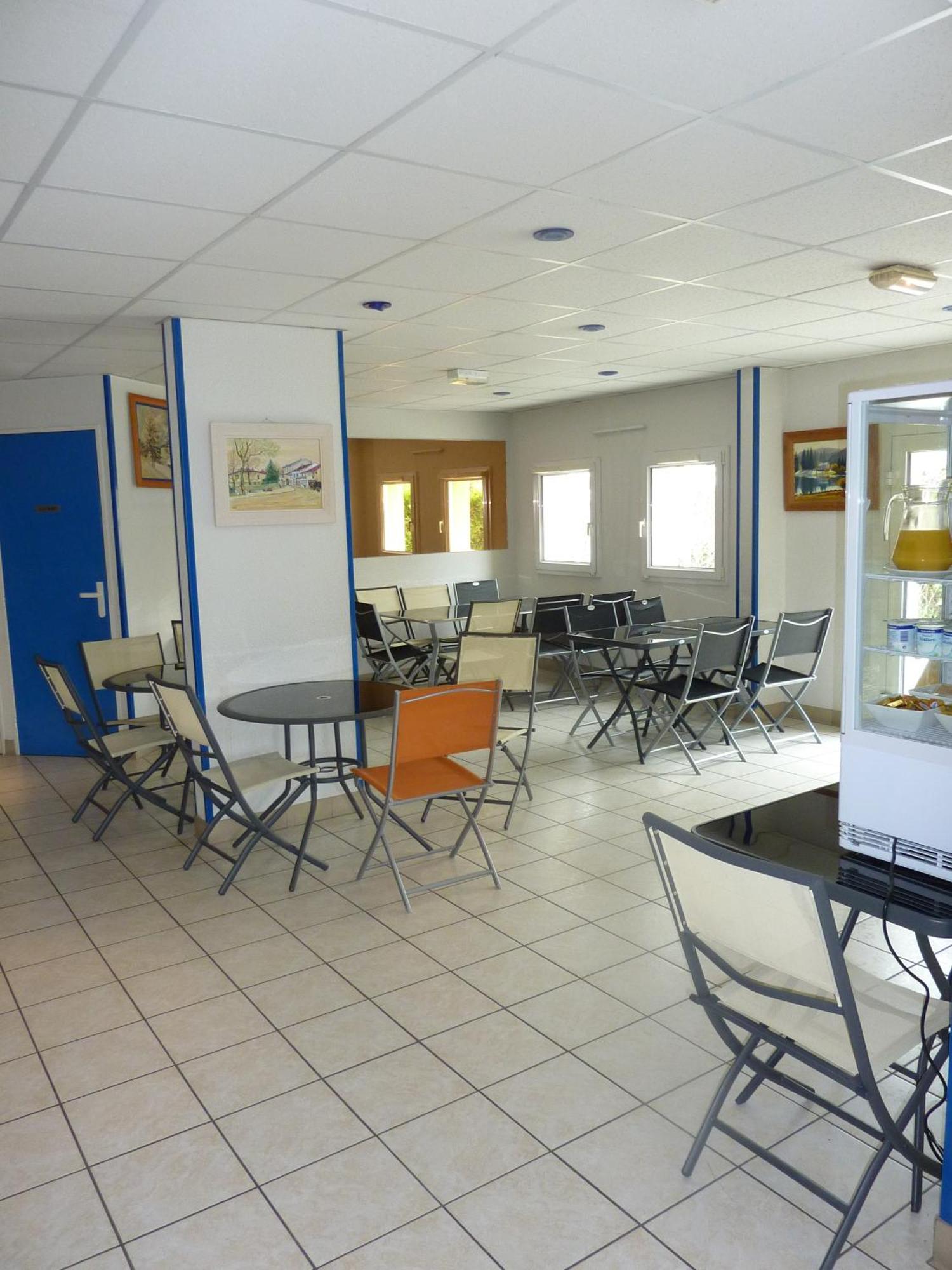 Lac'Hotel France Montréal La Cluse Kültér fotó