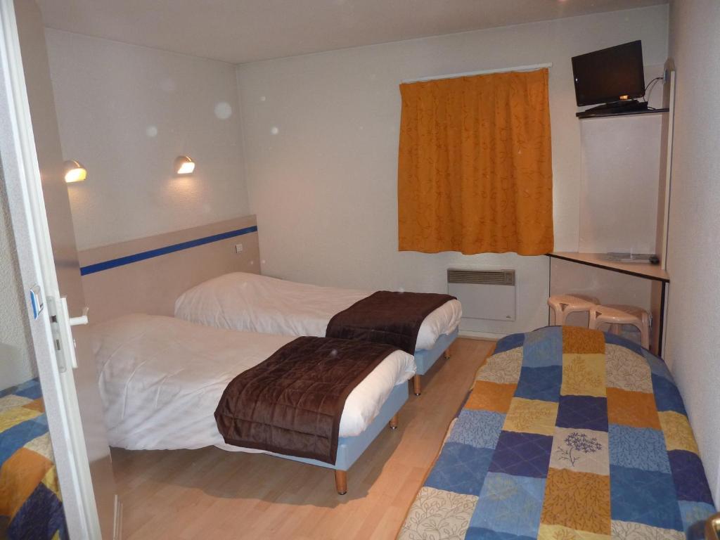 Lac'Hotel France Montréal La Cluse Szoba fotó